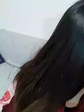 Snapshot of Lu_Nana chatting on 02.04.25 Lu Nana online show from 02.04.25