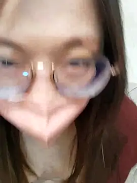 Snapshot of Lu_Nana chatting on 02.13.25 Lu Nana online show from 02.13.25