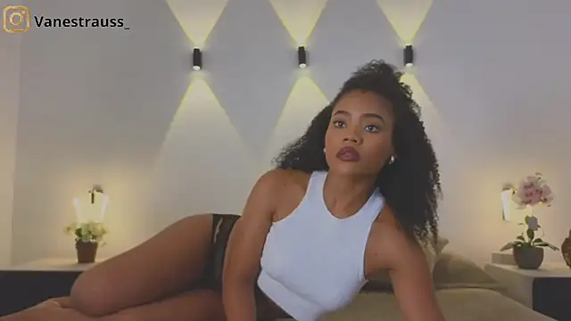 ShadayCarmell online show from 10.01.25