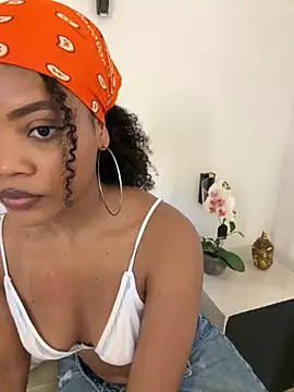 ShadayCarmell online show from 10.13.25