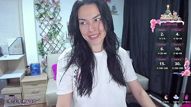 Lunlunera online show from 01.08.25