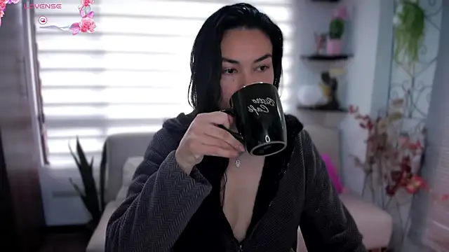 Lunlunera online show from 10.12.25