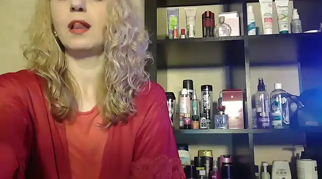 Natasha Nannette online show from 03.02.25