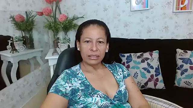 mature martina online show from 01.30.25