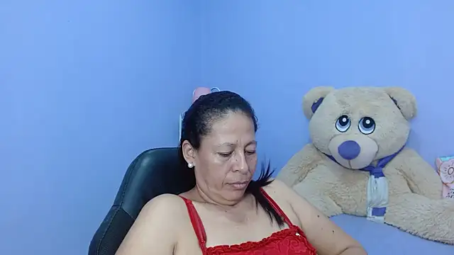 mature martina online show from 02.02.25