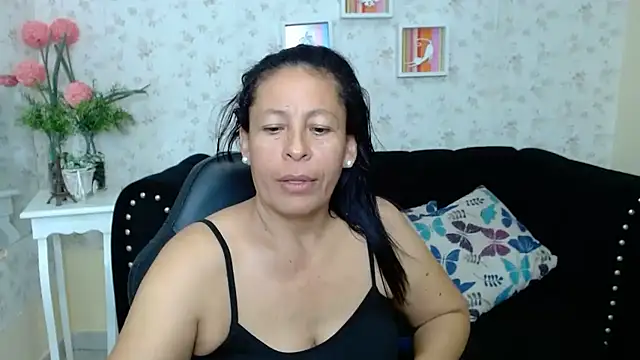 mature martina online show from 03.04.25