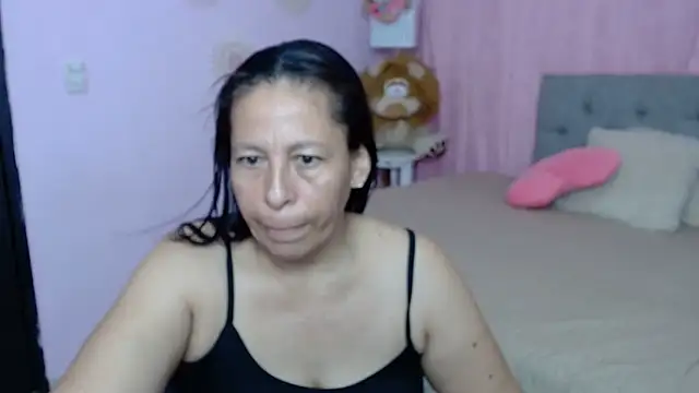 mature martina online show from 10.07.25