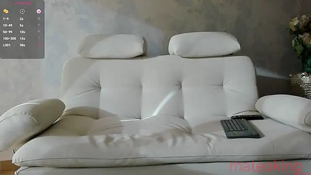 Snapshot of Mateoking__ chatting on 12.18.24 Mateoking online show from 12.18.24