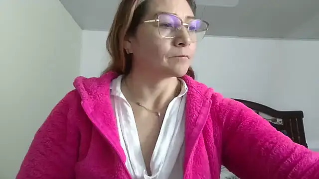 Snapshot of ruby-milf1 chatting on 12.05.24 ruby-milf1 online show from 12.05.24