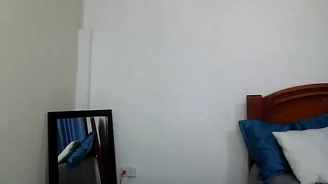 ruby-milf1 online show from 10.06.25