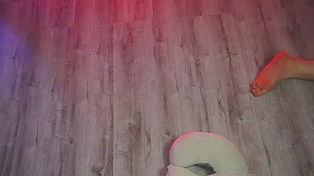 isa red hair online show from 02.01.26