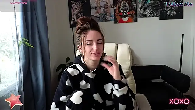 xx adrihanna xx online show from 03.15.25