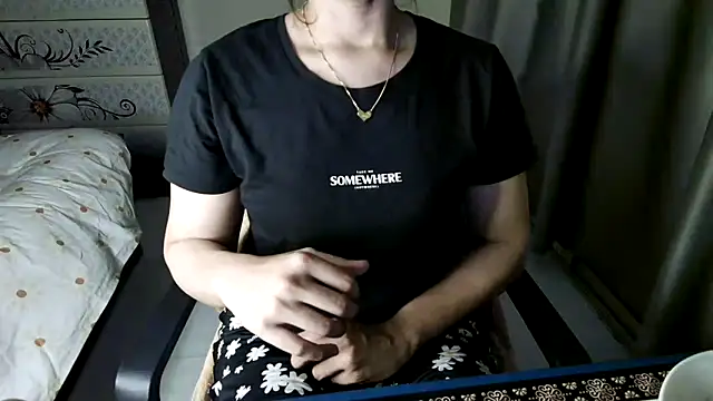 Snapshot of Sima--Roy chatting on 06.16.26 Sima--Roy online show from 06.16.26