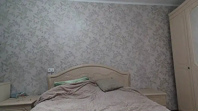 Alexandra Meow online show from 03.02.25