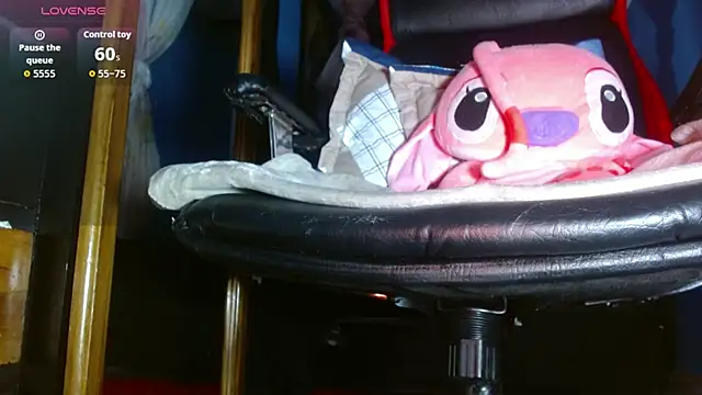 wendy rivera  online show from 04.08.26