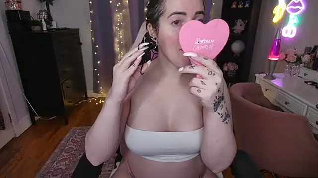 Snapshot of rachelbrooksxx chatting on 01.25.25 rachelbrooksxx online show from 01.25.25