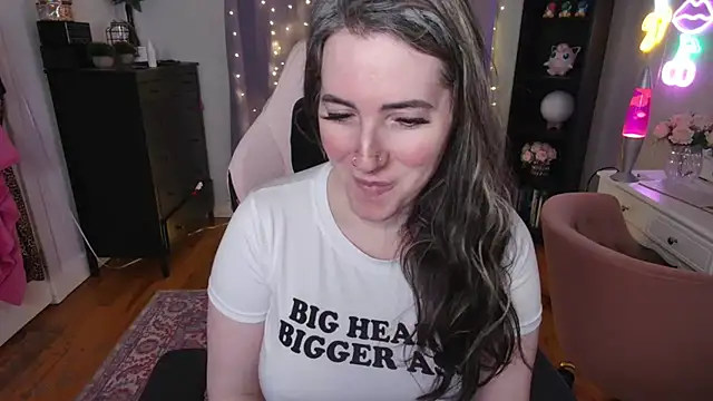 Snapshot of rachelbrooksxx chatting on 02.14.25 rachelbrooksxx online show from 02.14.25