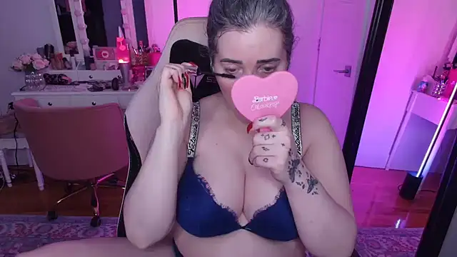 Snapshot of rachelbrooksxx chatting on 09.10.25 rachelbrooksxx online show from 09.10.25