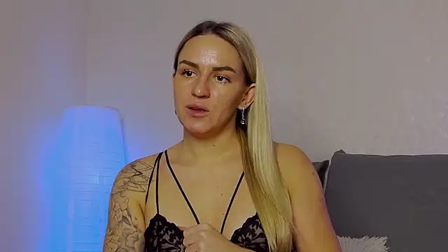 SofiJames online show from 12.09.24