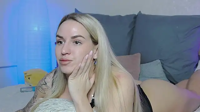 SofiJames online show from 01.19.25