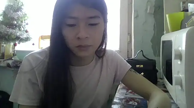 CarlyJoy online show from 01.09.25