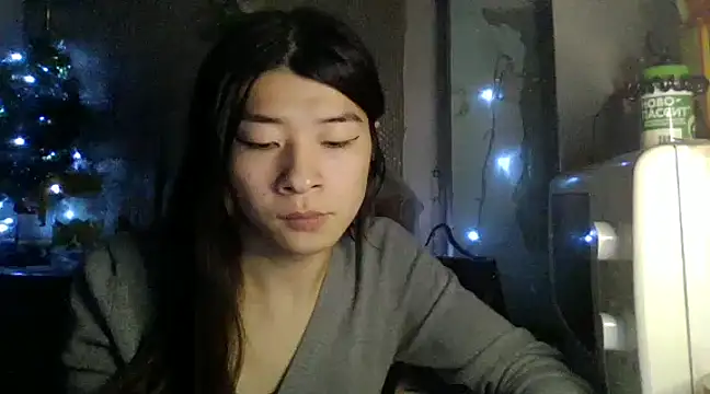 CarlyJoy online show from 01.14.25