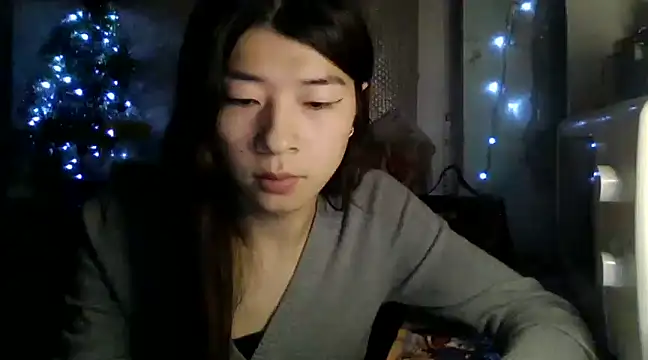CarlyJoy online show from 01.14.25