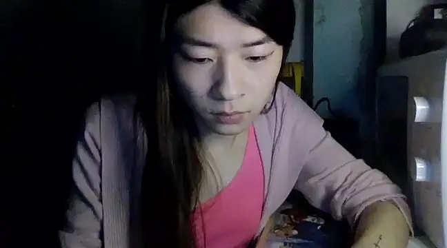 CarlyJoy online show from 02.07.25