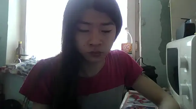CarlyJoy online show from 02.13.25