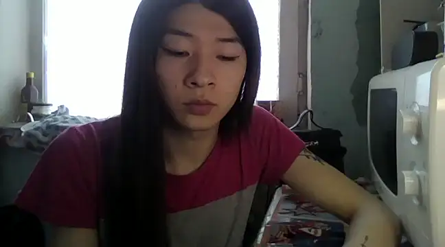 CarlyJoy online show from 02.13.25