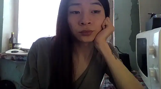 CarlyJoy online show from 03.01.25