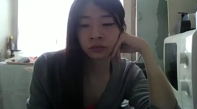 CarlyJoy online show from 03.09.25