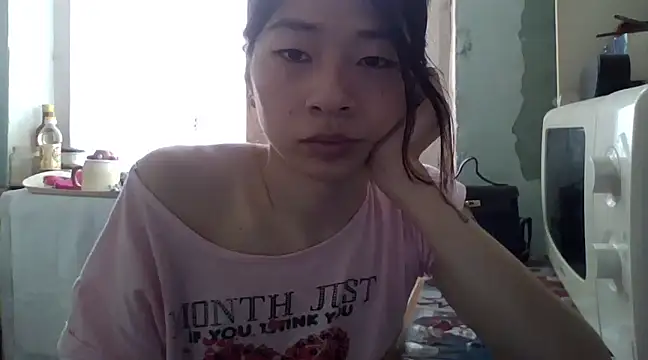 CarlyJoy online show from 03.21.25