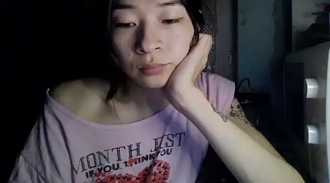 CarlyJoy online show from 03.21.25