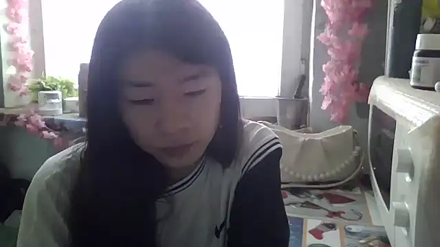 CarlyJoy online show from 09.29.25