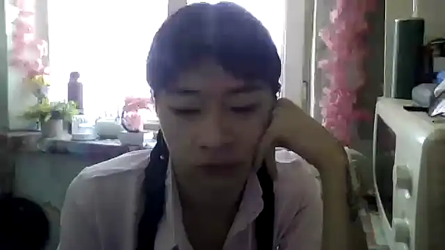 CarlyJoy online show from 04.13.26