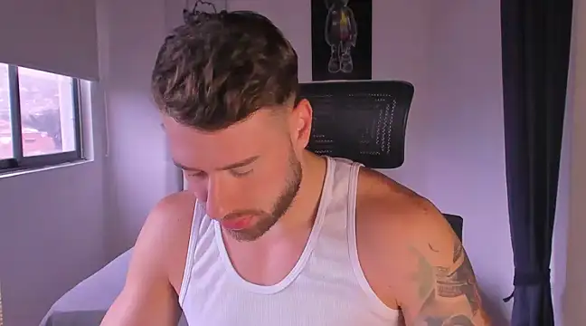 paul rogerr online show from 03.12.25