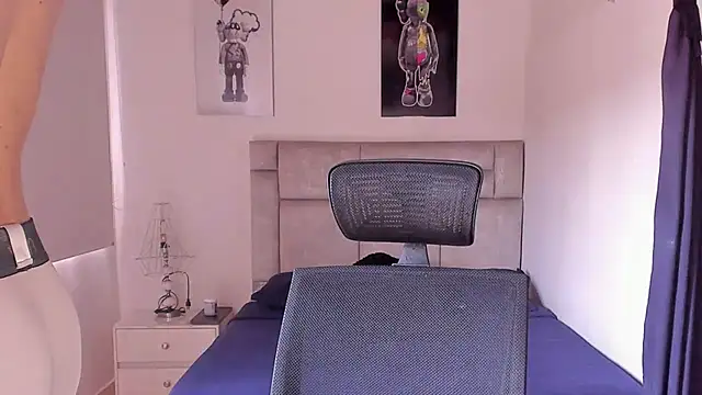 paul rogerr online show from 10.16.25