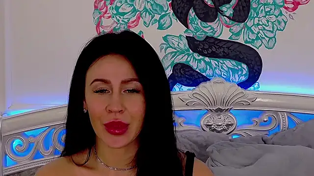 Snapshot of CrissyTaylor chatting on 01.11.25 CrissyTaylor online show from 01.11.25