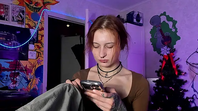 Sunny Mouse  online show from 01.13.26