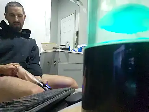 Bi curious86 online show from 02.14.26