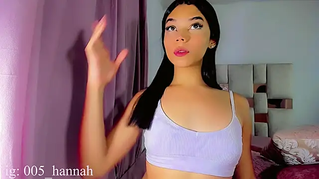 Hannahsmit online show from 09.13.25