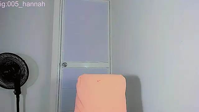 Hannahsmit online show from 10.14.25