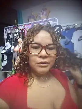 ROSALIALUCY online show from 09.25.25