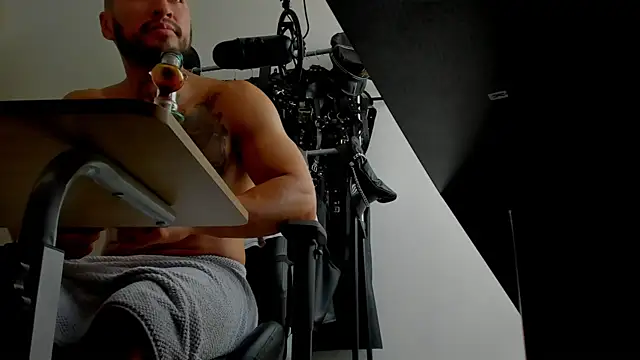 billyMayer  online show from 12.08.24