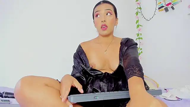 SamanthaJonson1 online show from 03.19.25