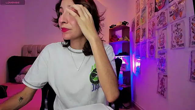 Snapshot of Gorgeous_Team chatting on 03.01.25 Gorgeous Team online show from 03.01.25