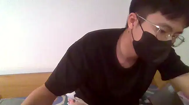 Gwencloudy online show from 01.04.25