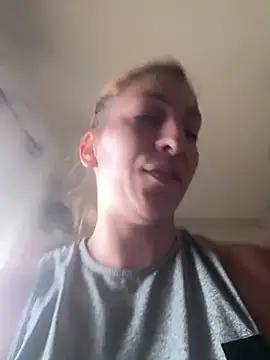 sofiah  online show from 04.10.26