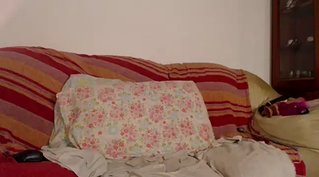 Snapshot of Karendolly__8 chatting on 03.08.25 Karendolly  8 online show from 03.08.25